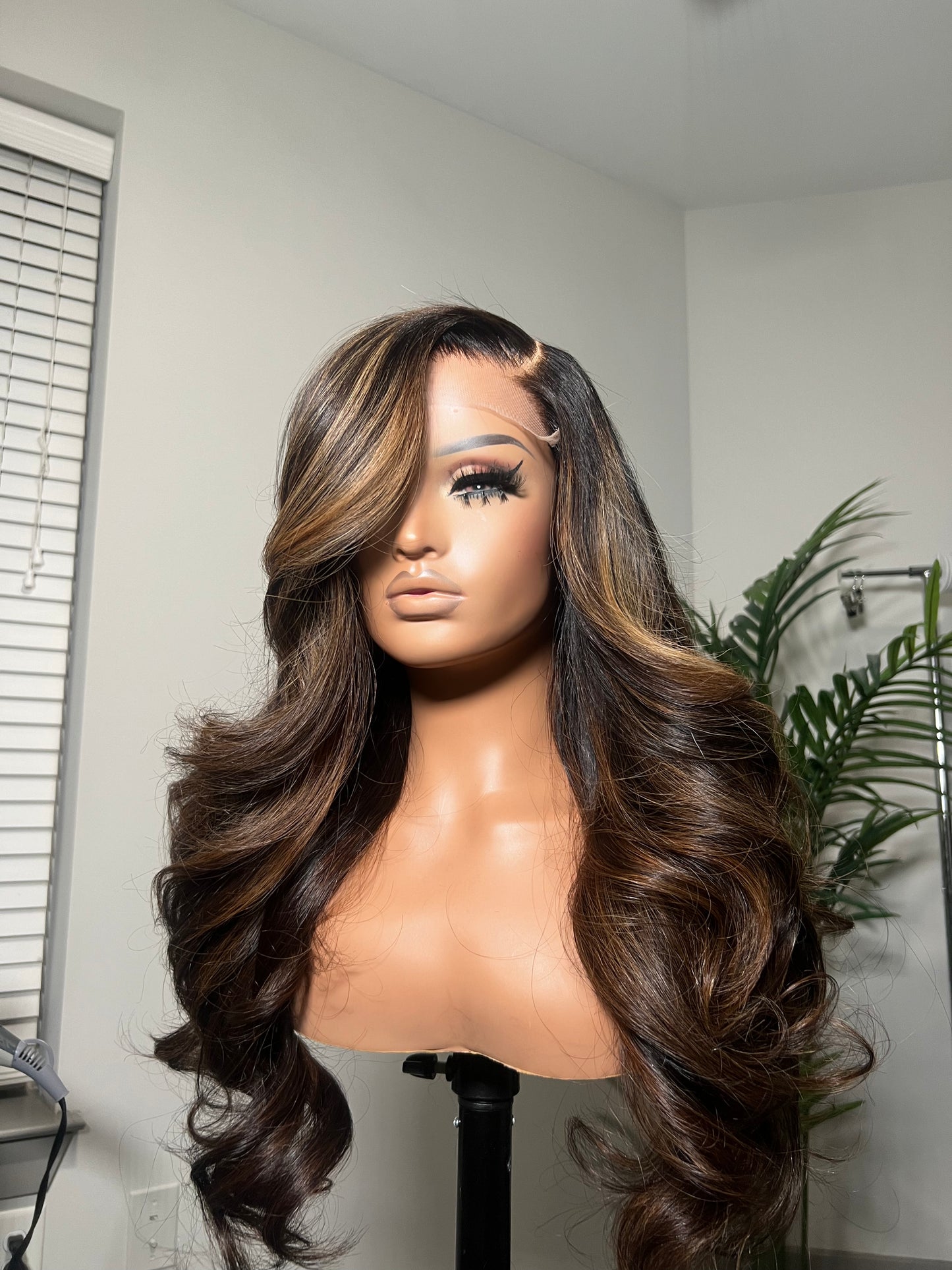 "Ciara" PREORDER